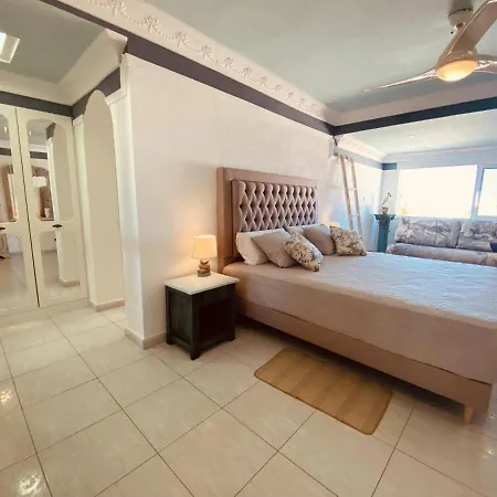 The Good Life Holiday home *